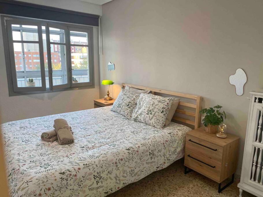 Acogedor Apartamento A 5 Min Del Ave Σαραγόσα Εξωτερικό φωτογραφία